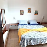 F7 Apto 1O Andar Perto 3 Praias E Comercio A Pe